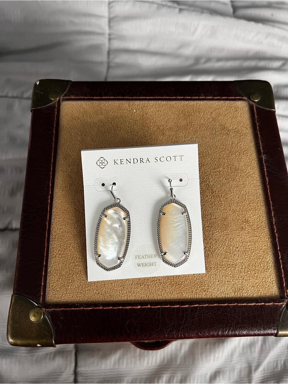 Kendra Scott Iridescent Mother-of-Pearl Drop Earrings in White and Silver